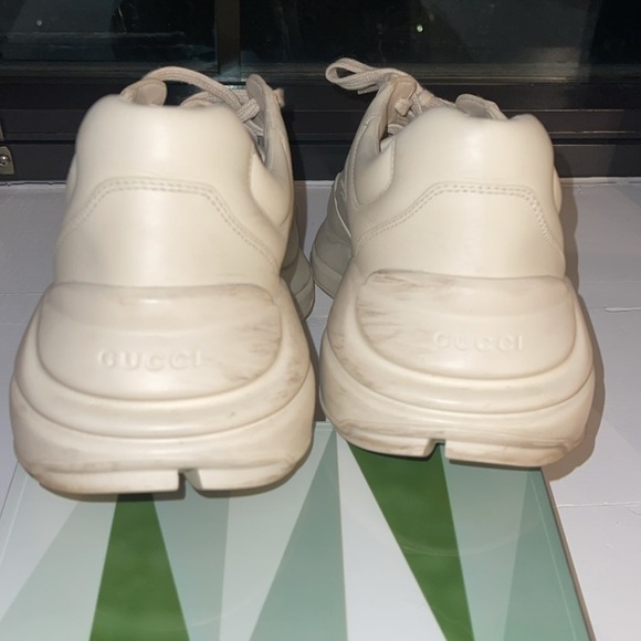 ❗️GUCCI MENS LOGO SNEAKER❗️ - Picture 3 of 6